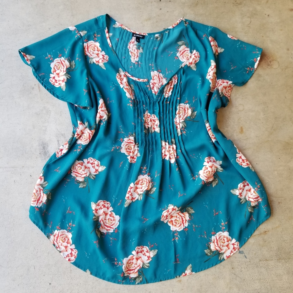 Torrid blouse